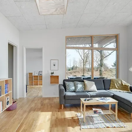 Holiday home Haubert - 500m To The Fjord By Interhome *
